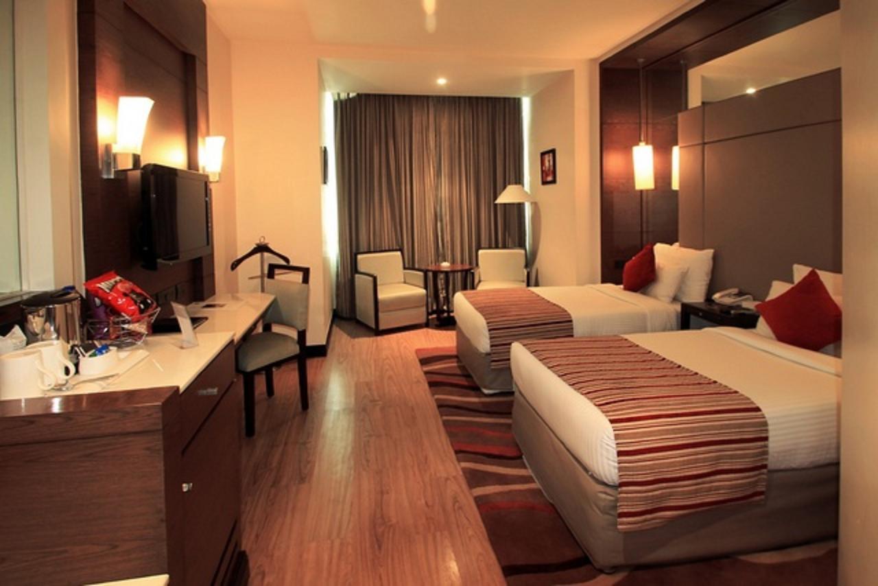 City Park Resort Bahādurgarh エクステリア 写真