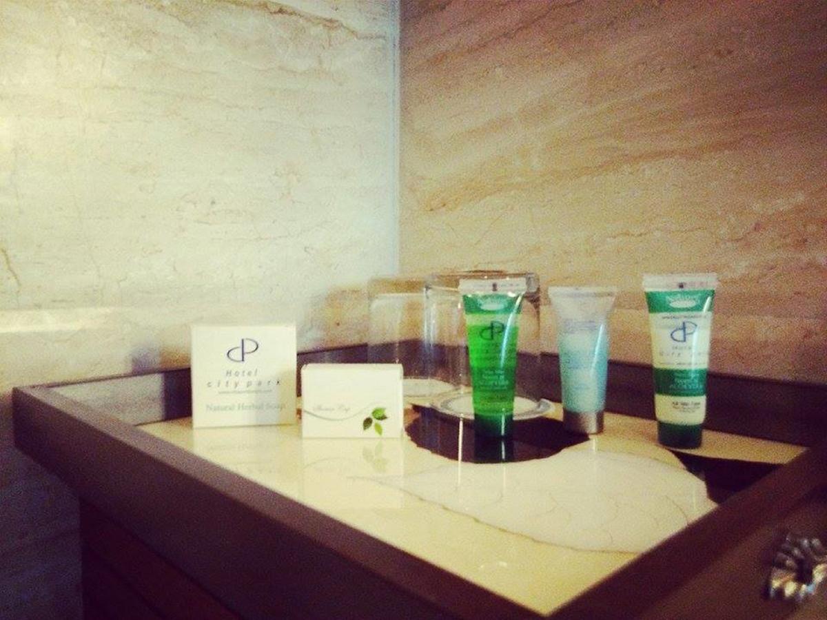 City Park Resort Bahādurgarh エクステリア 写真