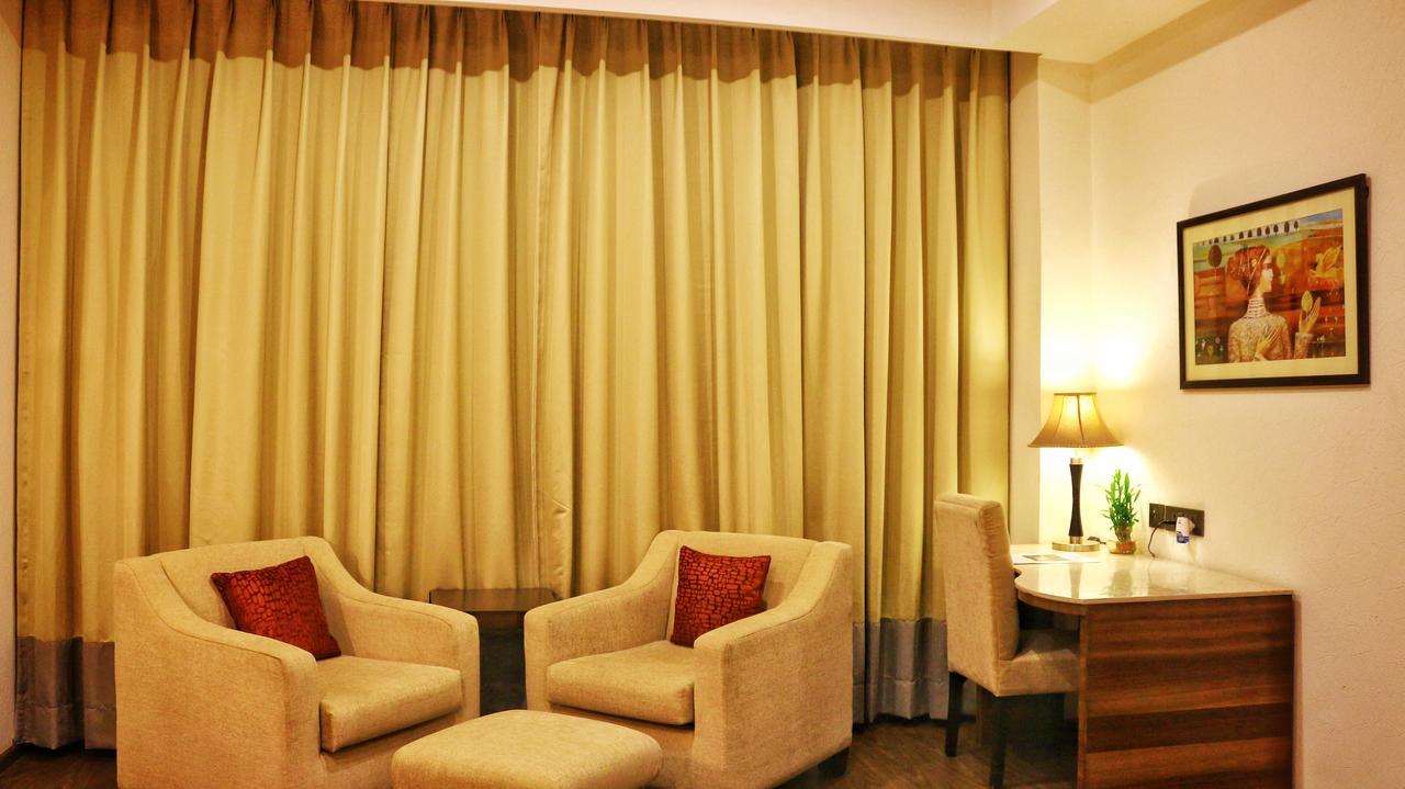 City Park Resort Bahādurgarh エクステリア 写真
