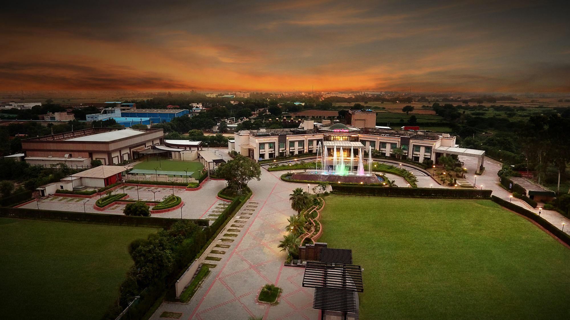 City Park Resort Bahādurgarh エクステリア 写真